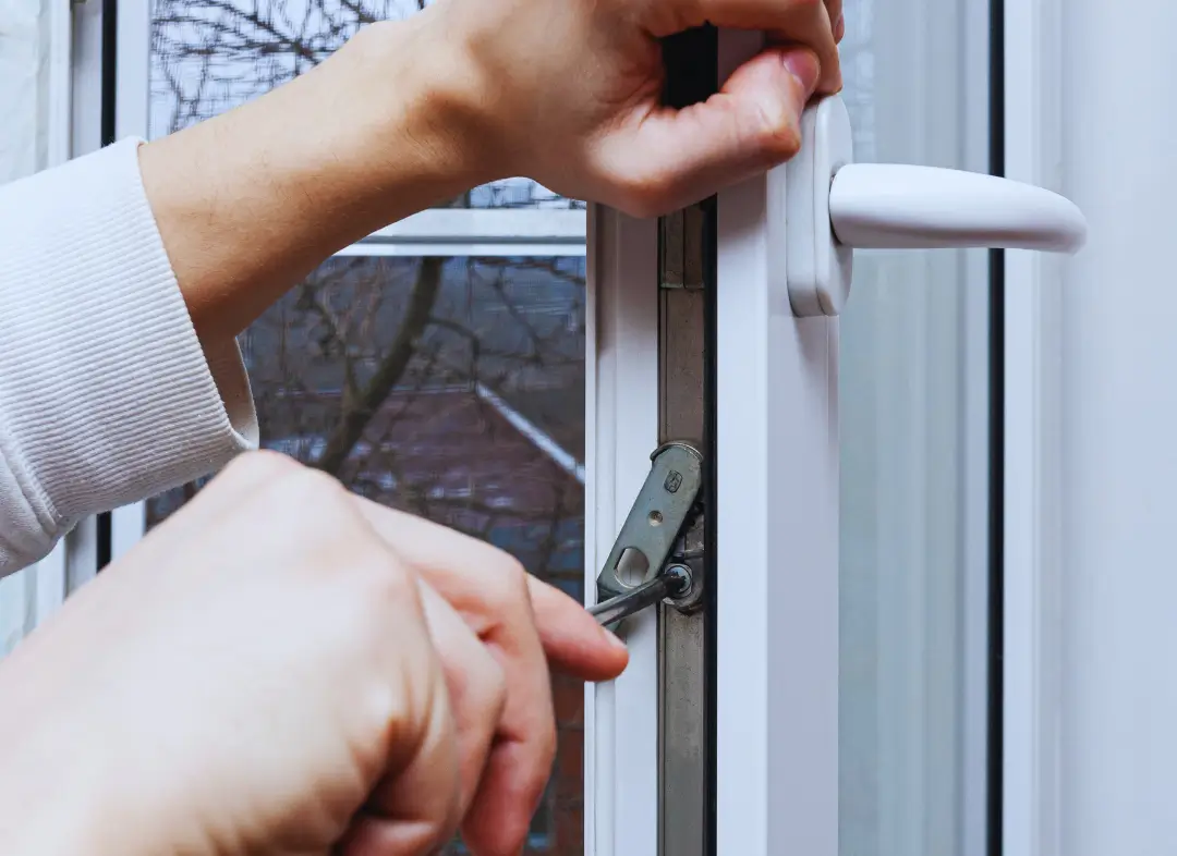 Réparation serrure de fenêtre Coursan